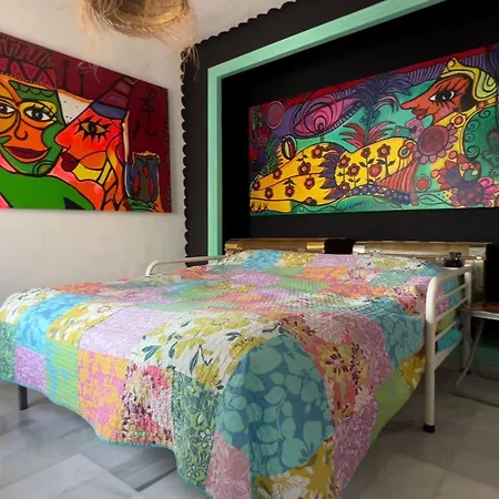 דירה Dreaming With Art מוחקאר